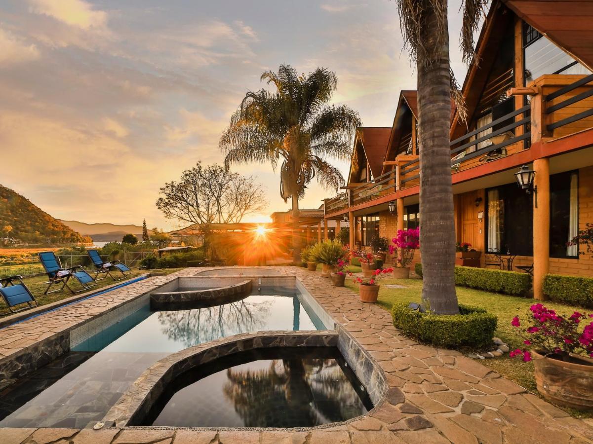 Cabanas Lago Escondido Valle de Bravo Εξωτερικό φωτογραφία