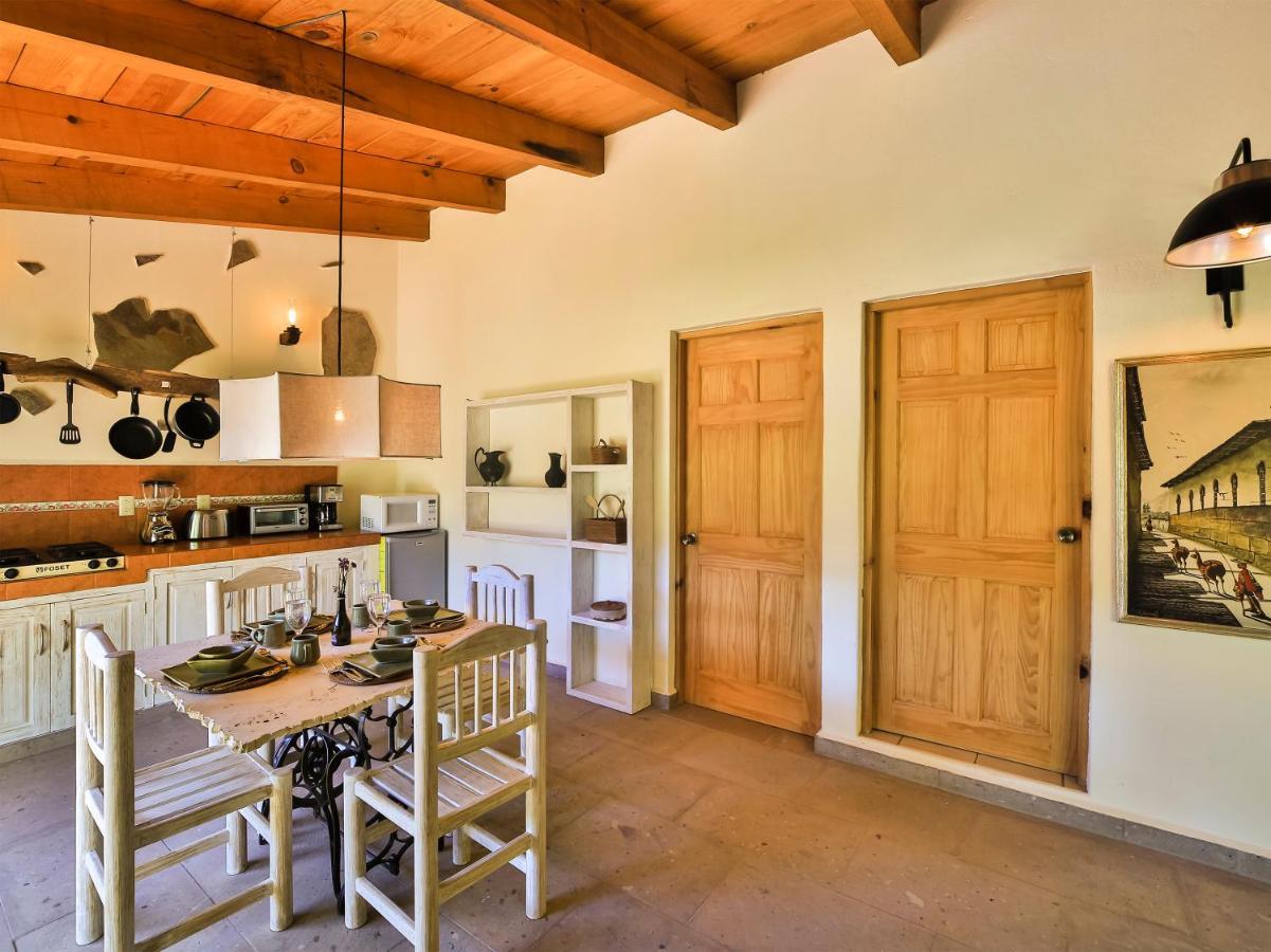 Cabanas Lago Escondido Valle de Bravo Εξωτερικό φωτογραφία